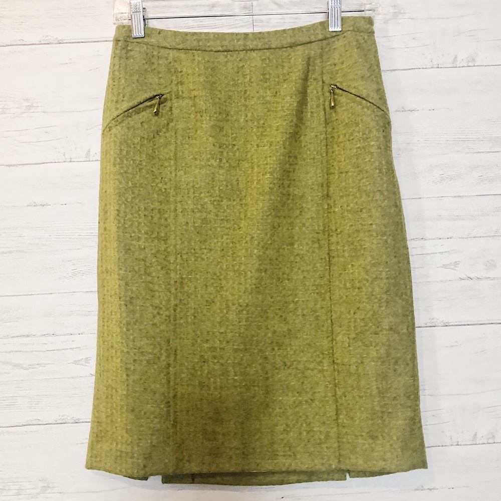 Milly original New York avocado skirt